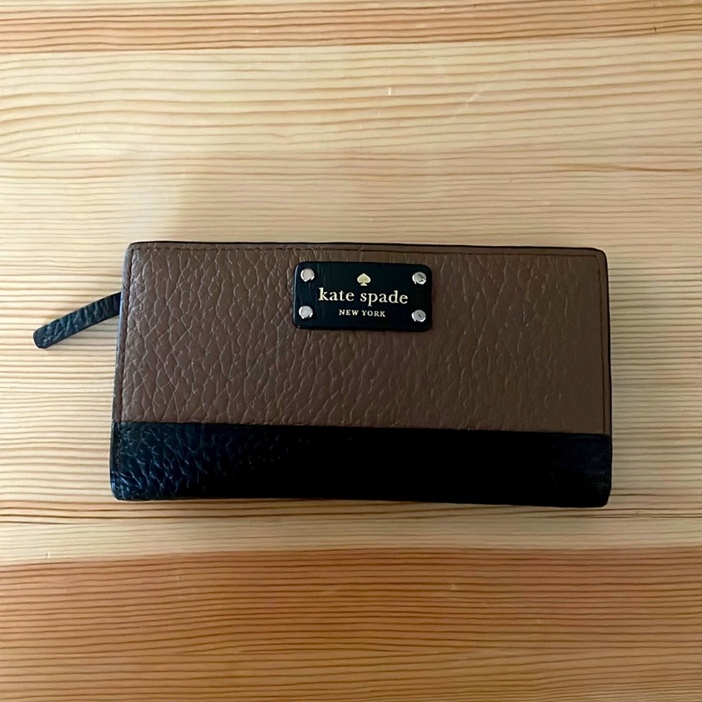 Kate Spade ♠️ wallet